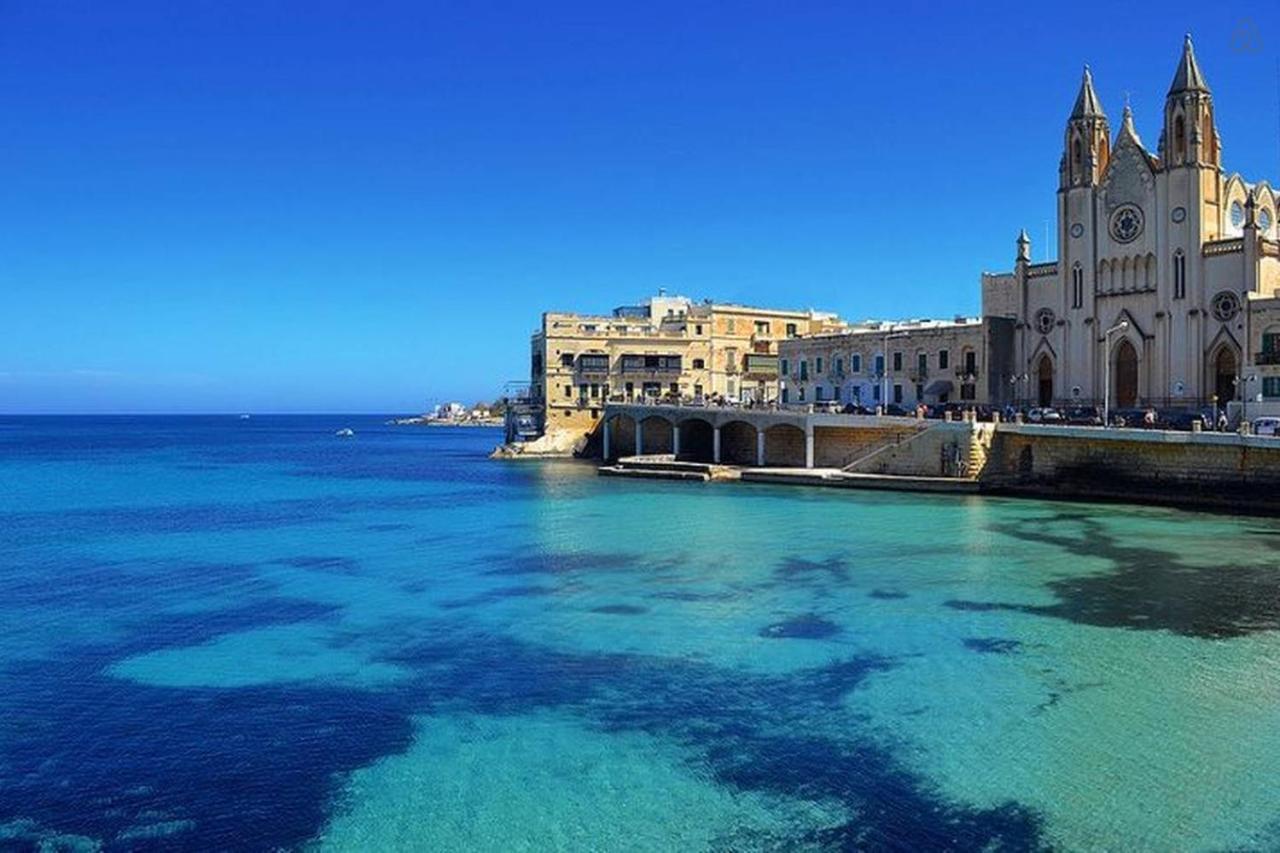 Ferienwohnung Chic 2Br Penthouse Steps From The Promenade Sliema Exterior foto